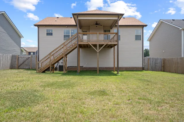 $2,100 | 1049 Whitney Drive, Clarksville, TN 37042