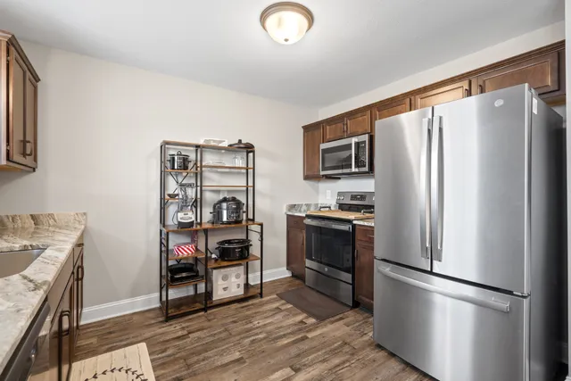 $2,100 | 1049 Whitney Drive, Clarksville, TN 37042