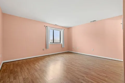 $3,100 | 12 9th Street, Unit 502, Medford, MA 02155