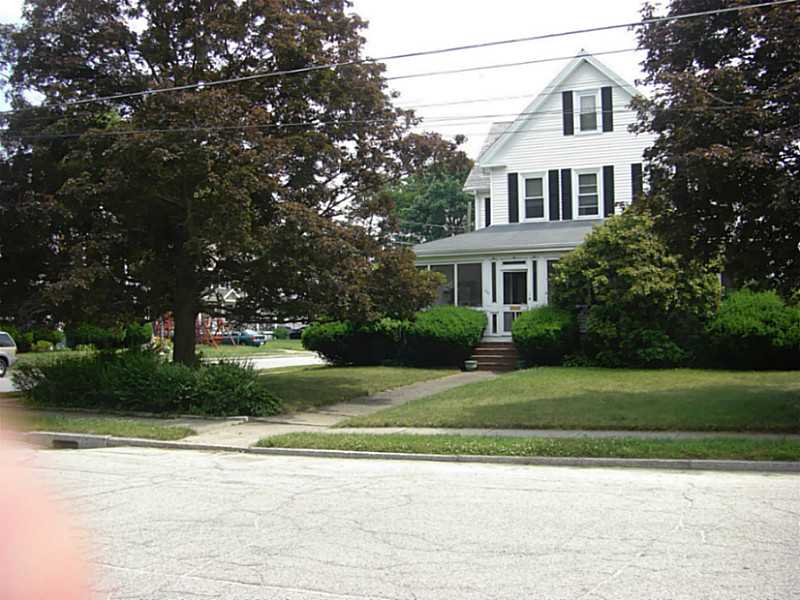 433 Prospect Street Woonsocket, RI 02895 - Photo 3 of 10 Exterior Front.