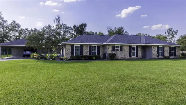 $269,000 | 2579 Rhett Drive, Lake Charles, LA 70611