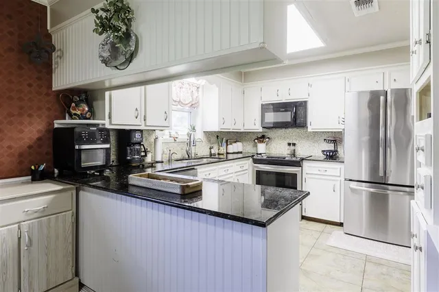 $269,000 | 2579 Rhett Drive, Lake Charles, LA 70611