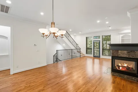 $429,900 | 6130 Hamman Street, Houston, TX 77007