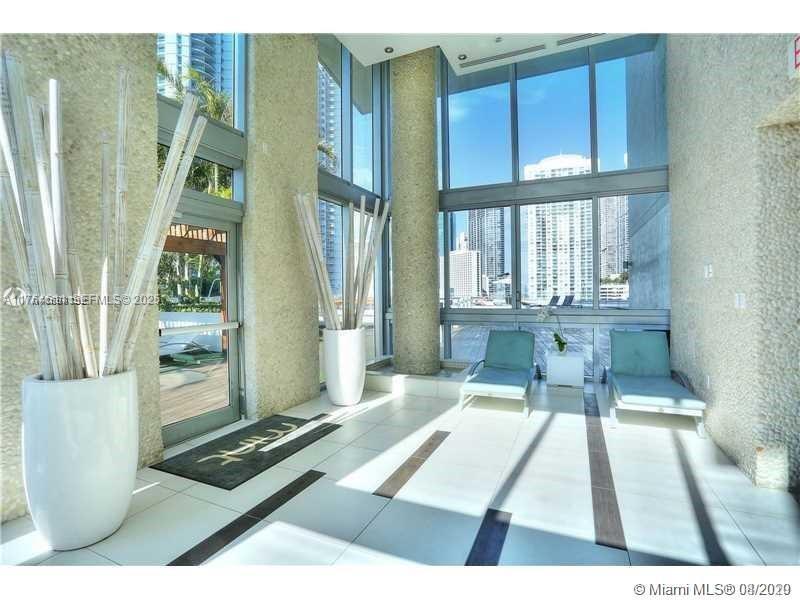 92 Southwest 3rd Street, Unit 1410 Miami, FL 33130 - Photo 29 of 40