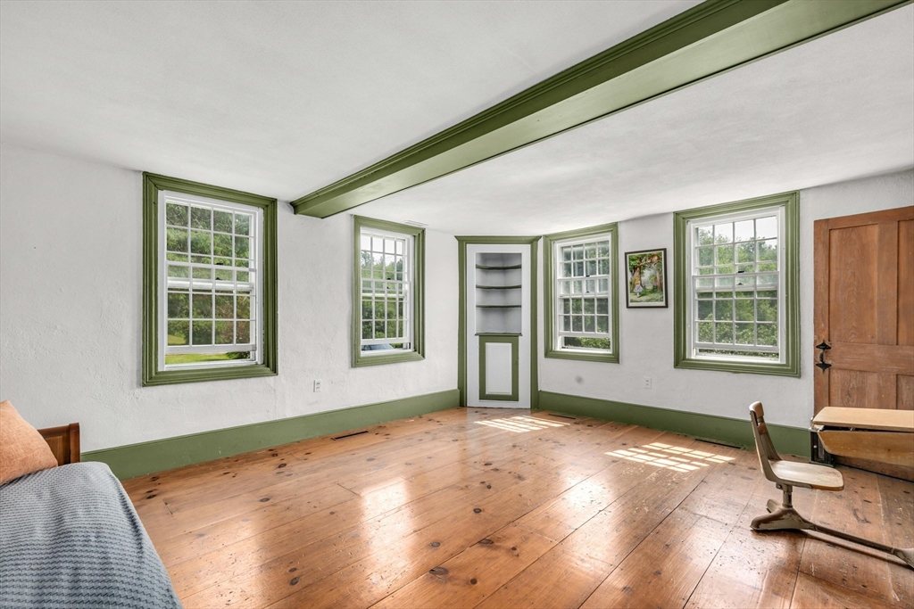 272 Maple Avenue Rutland, MA 01543 - Photo 12 of 35 Gallery Image 12