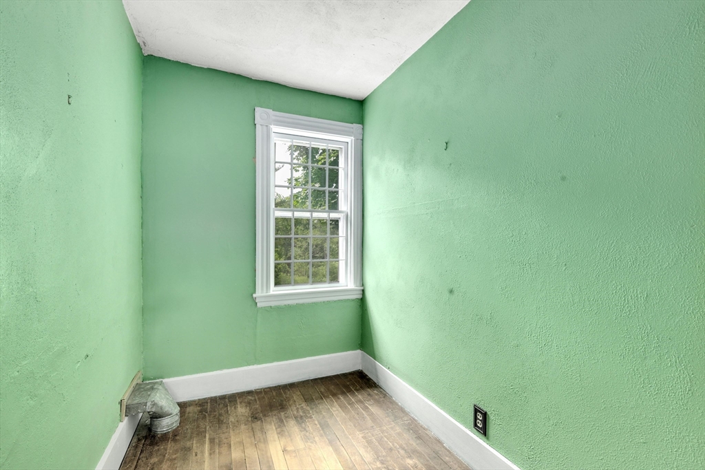 272 Maple Avenue Rutland, MA 01543 - Photo 23 of 35 Gallery Image 23