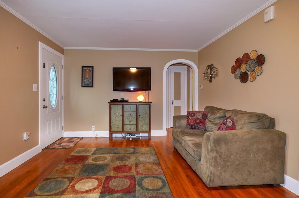 2 Mayfield Road Auburn, MA 01501 - Photo 9 of 19 Gallery Image 9