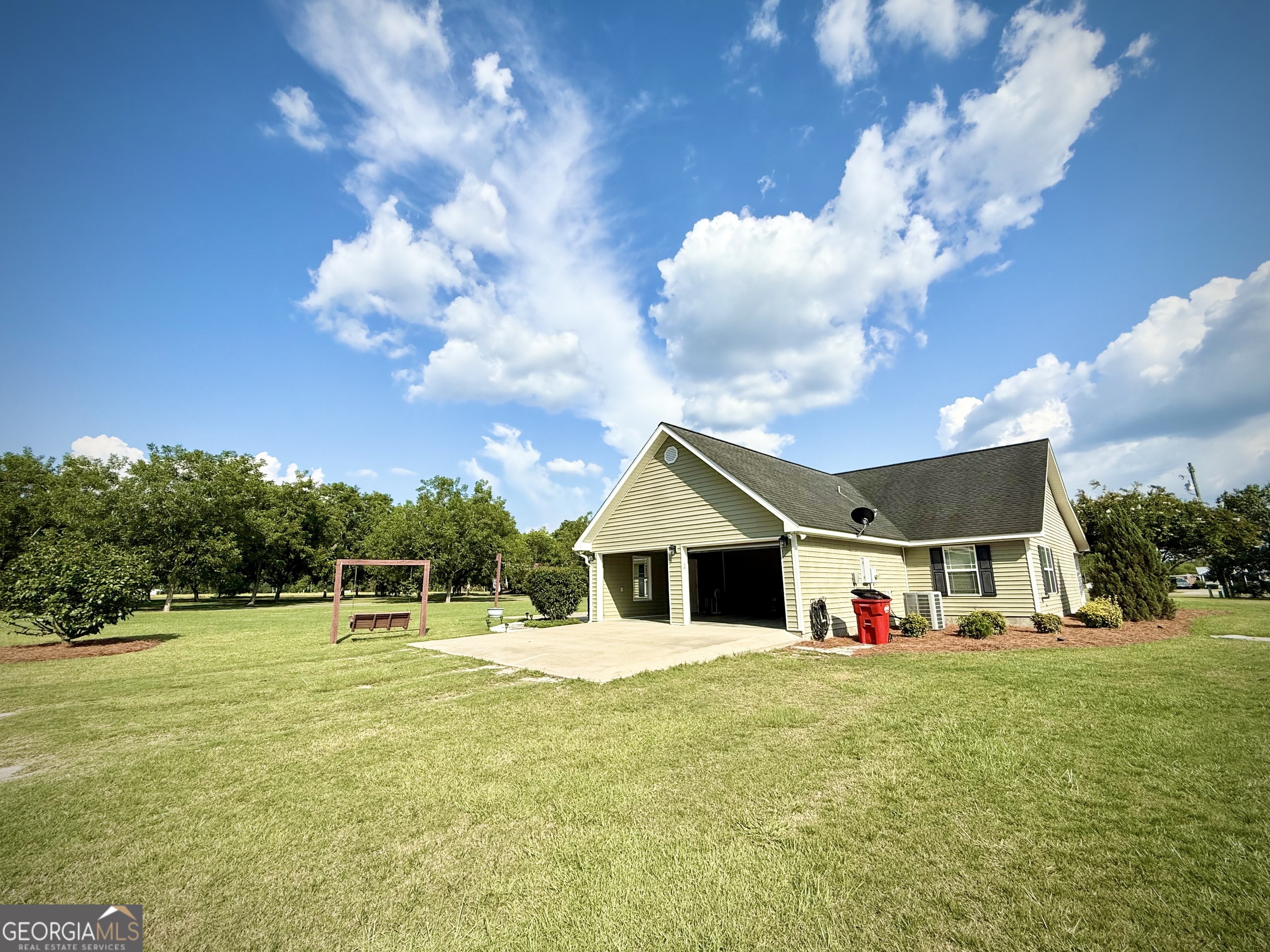 2402 Zoar Road Baxley, GA 31513 - Photo 21 of 71