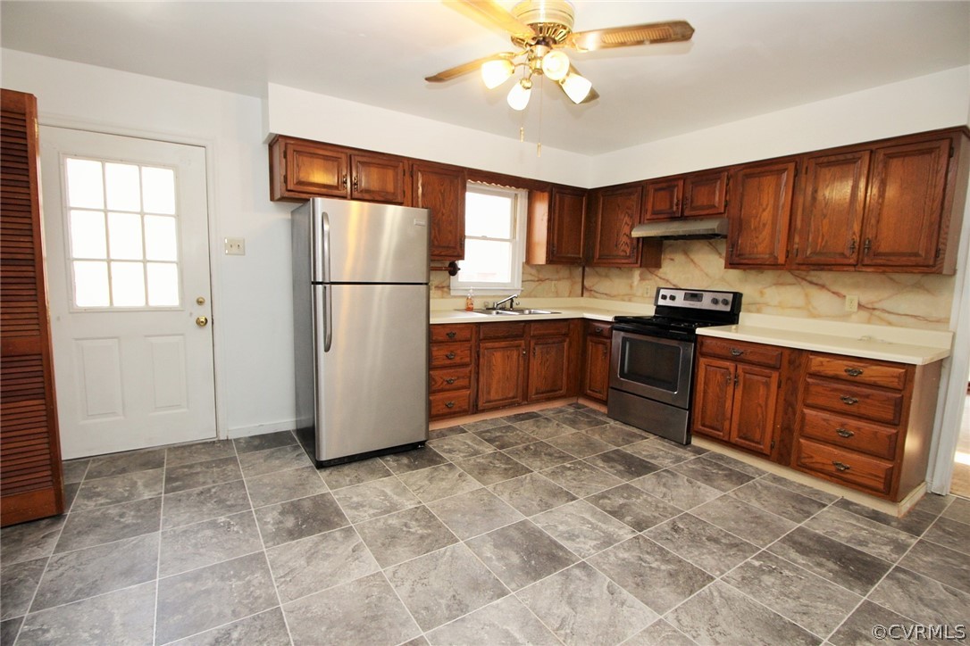 28159 Signboard Road Ruther Glen, VA 22546 - Photo 10 of 26 Gallery Image 10