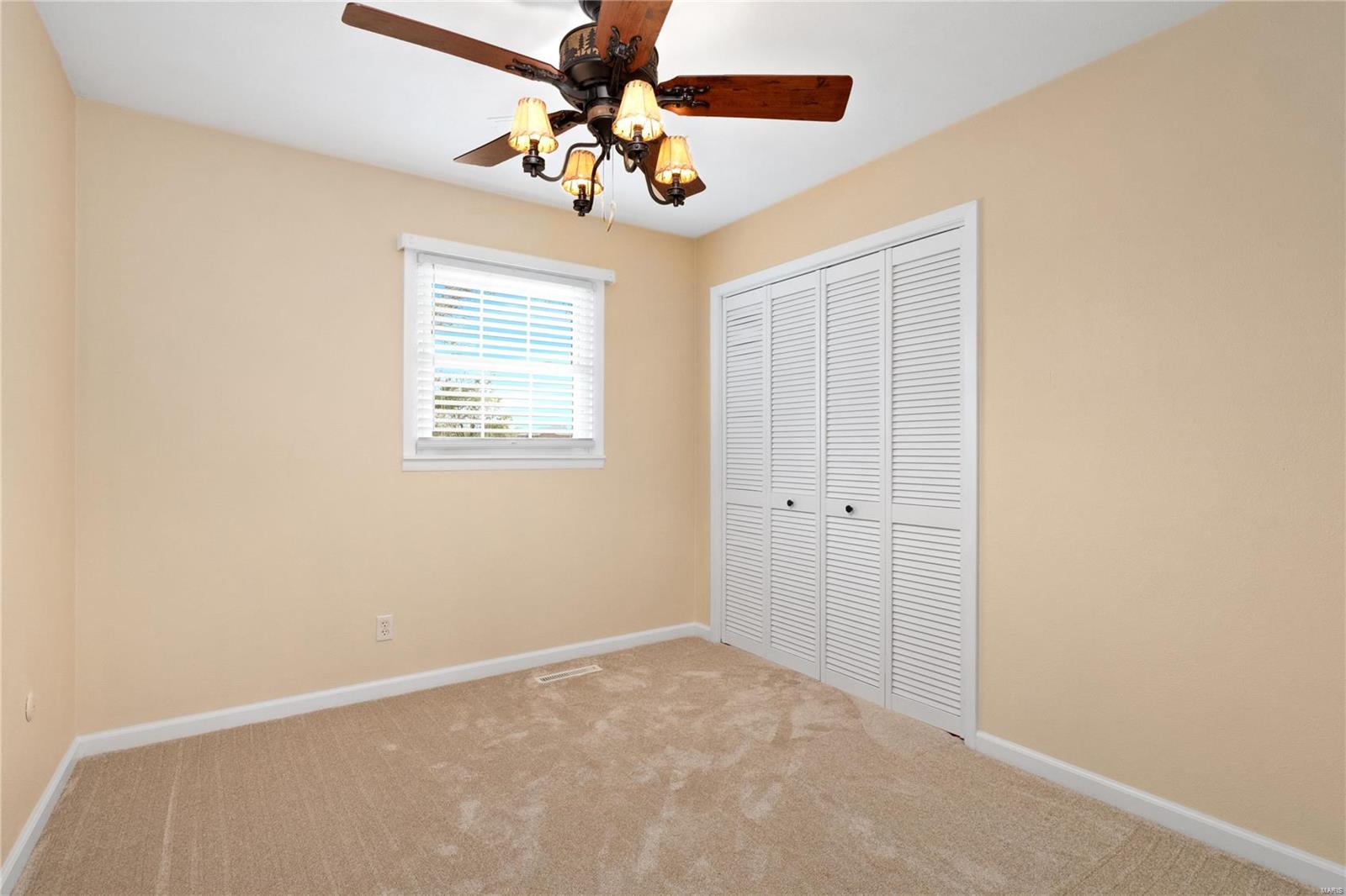1406 Pausch Road O'Fallon, IL 62269 - Photo 15 of 39