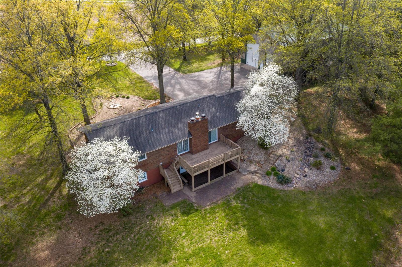 1406 Pausch Road O'Fallon, IL 62269 - Photo 25 of 39