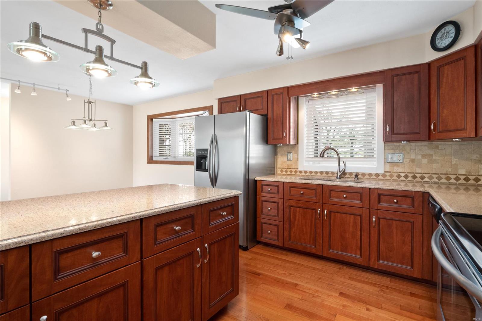 1406 Pausch Road O'Fallon, IL 62269 - Photo 4 of 39
