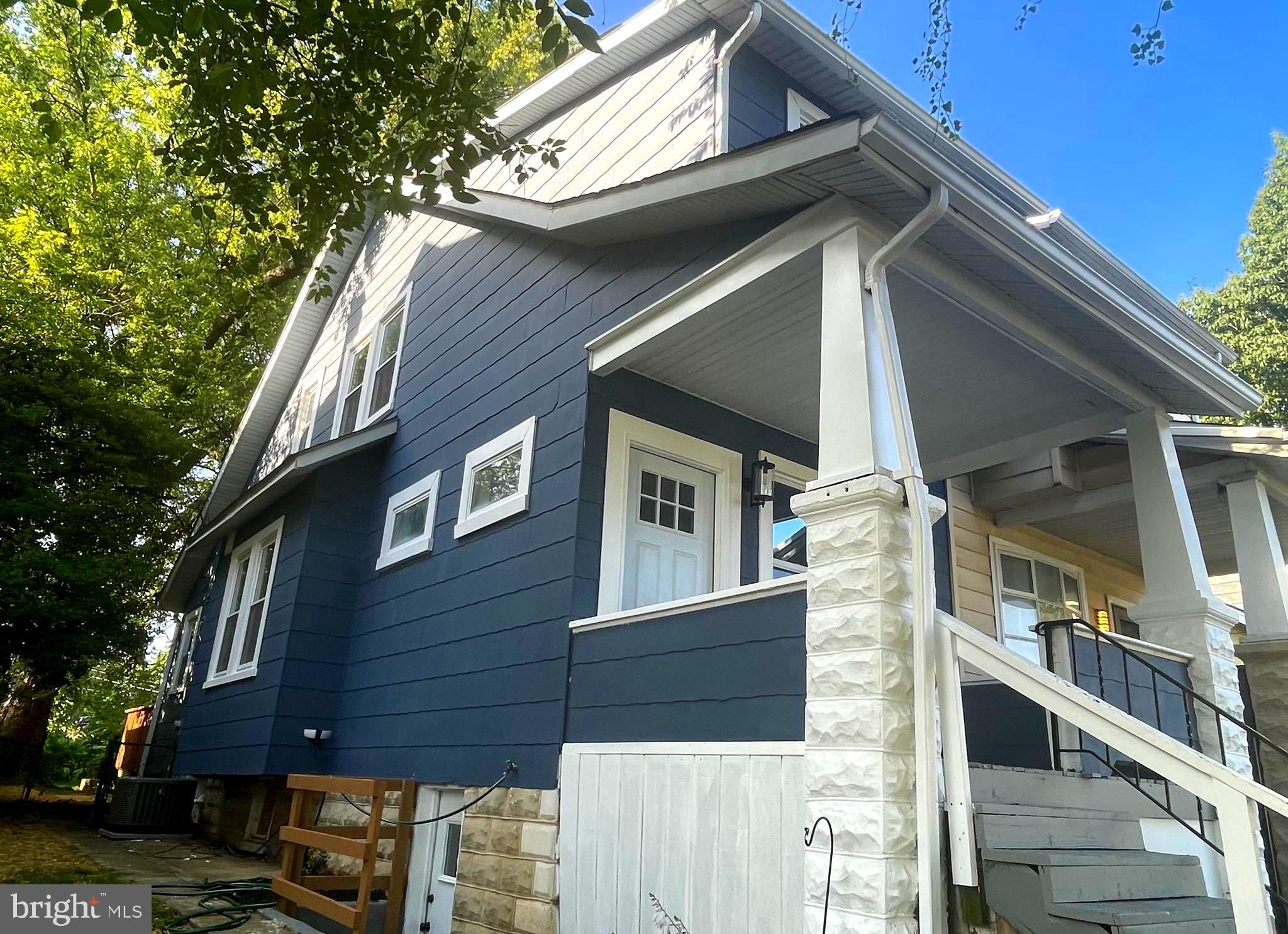 416 Walcott Road Baltimore, MD 21206 - Photo 2 of 37