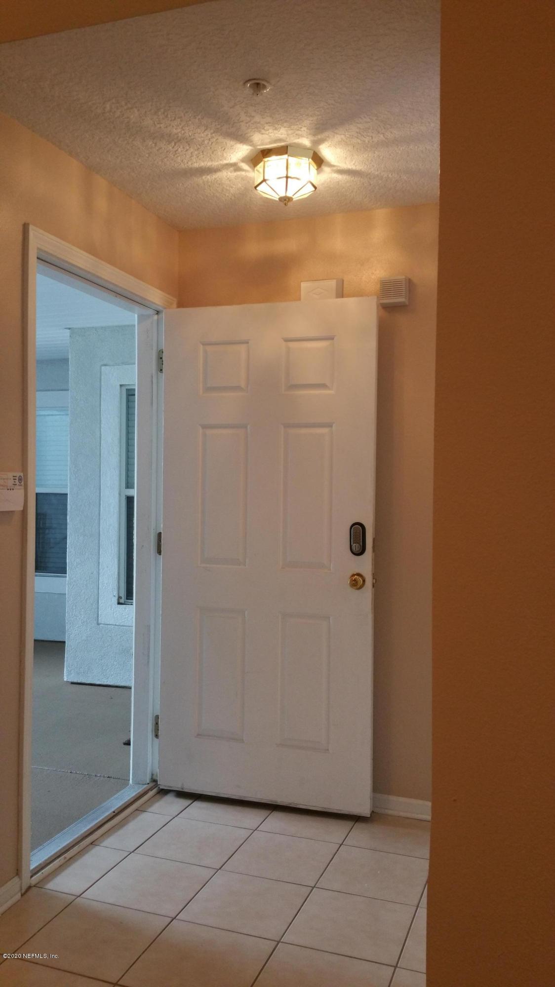 7920 Merrill Road, Unit 112 Jacksonville, FL 32277 - Photo 3 of 20 20160719_104146