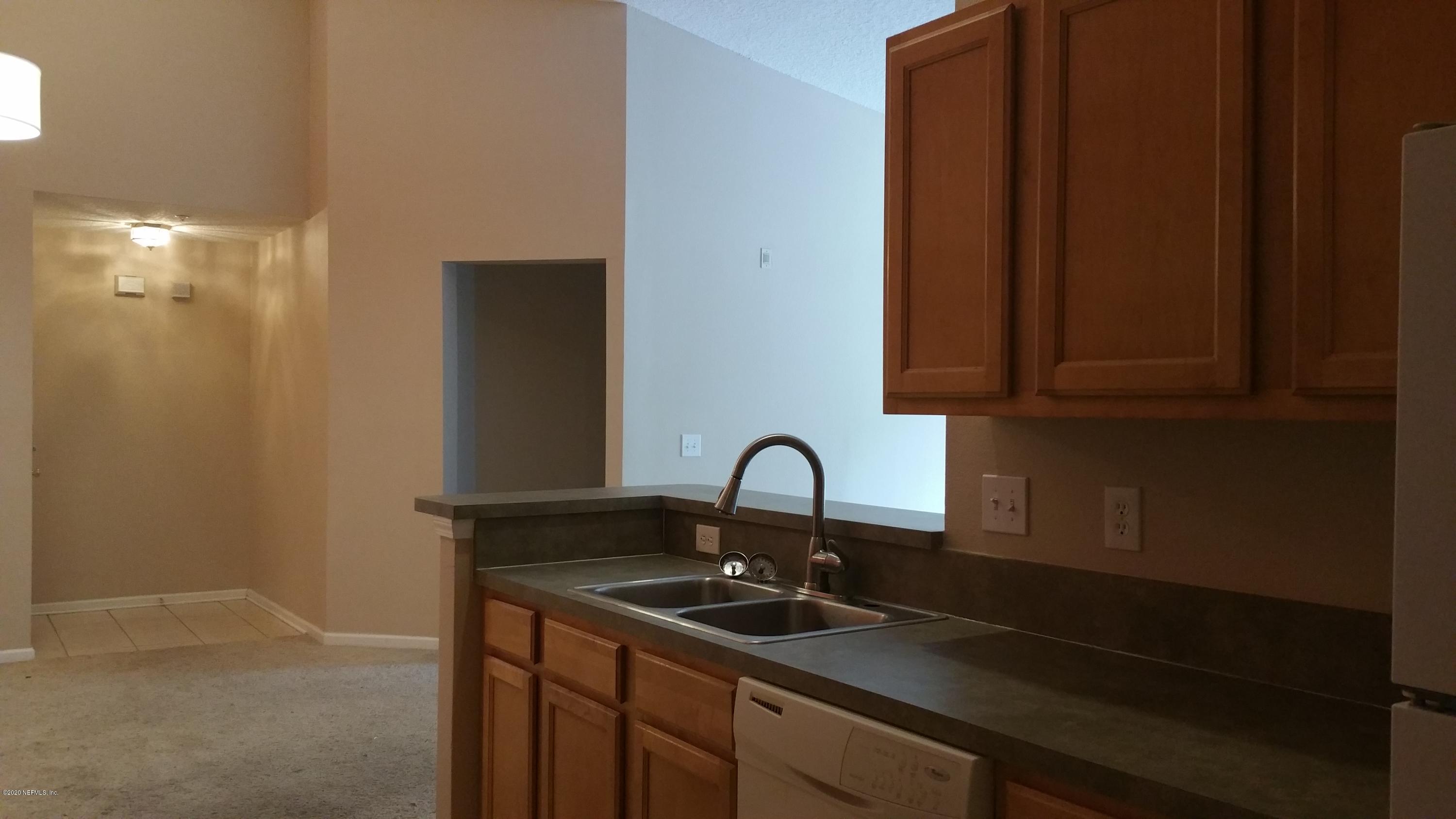 7920 Merrill Road, Unit 112 Jacksonville, FL 32277 - Photo 8 of 20 20160719_104029