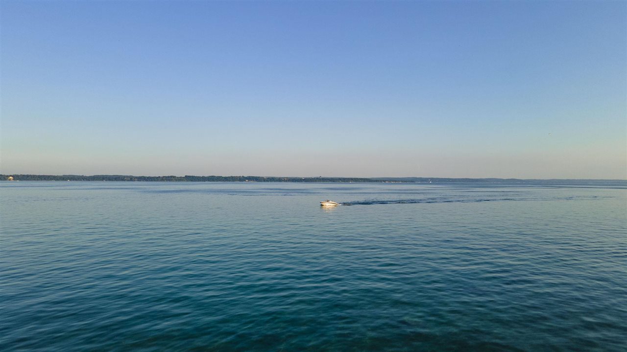2533 Carroll Road Traverse City, MI 49686 - Photo 74 of 77 1892230-73.JPG