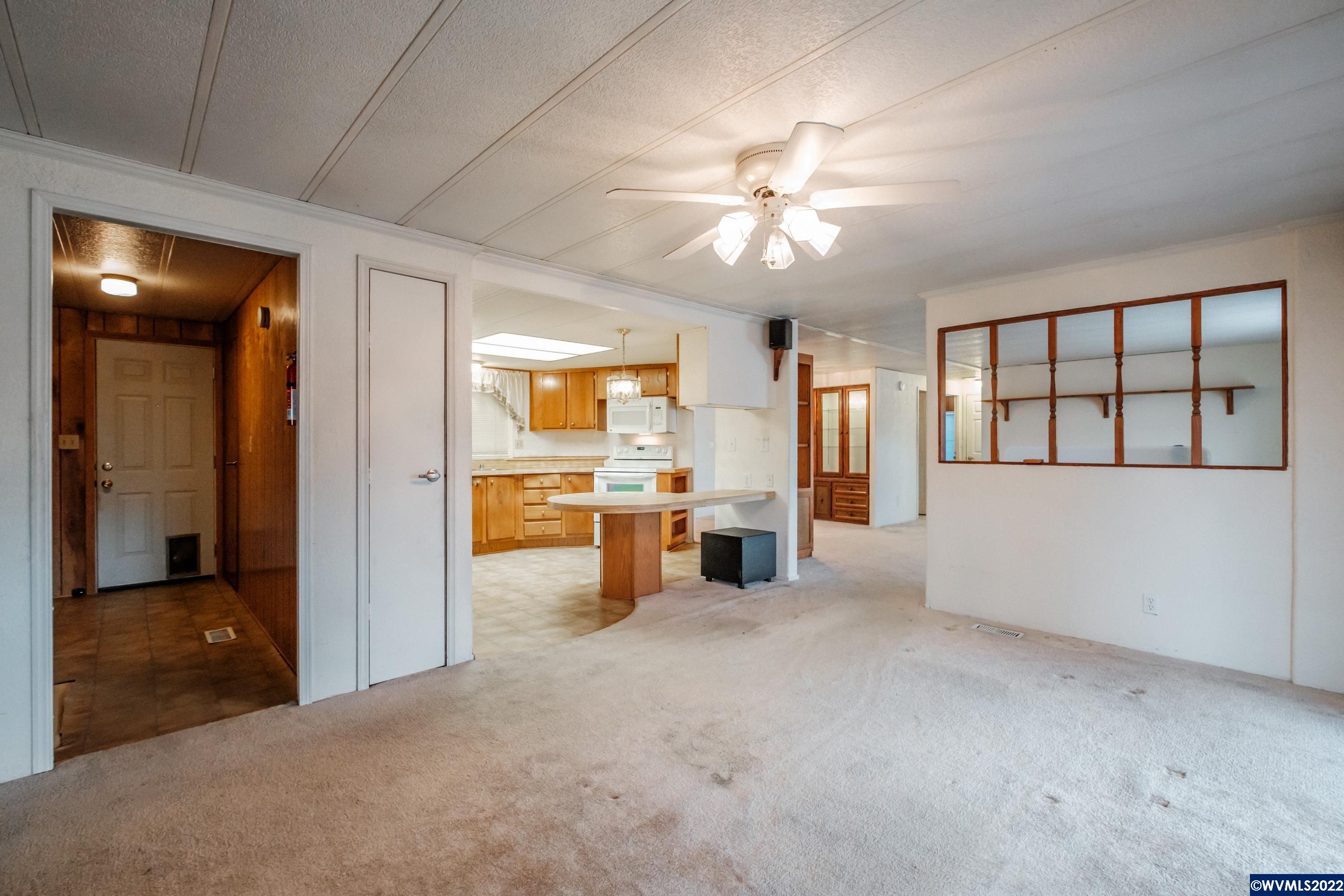 5422 Portland Road Northeast, Unit 140 Salem, OR 97305 - Photo 18 of 42
