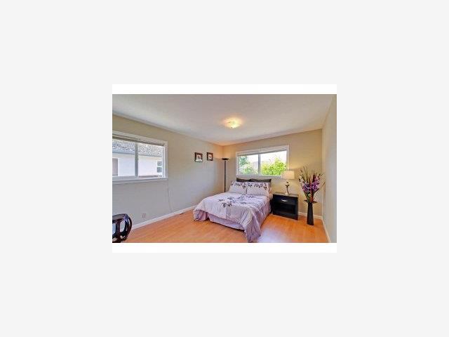 6947 West Riverside Way San Jose, CA 95129 - Photo 5 of 7 Gallery Image 5