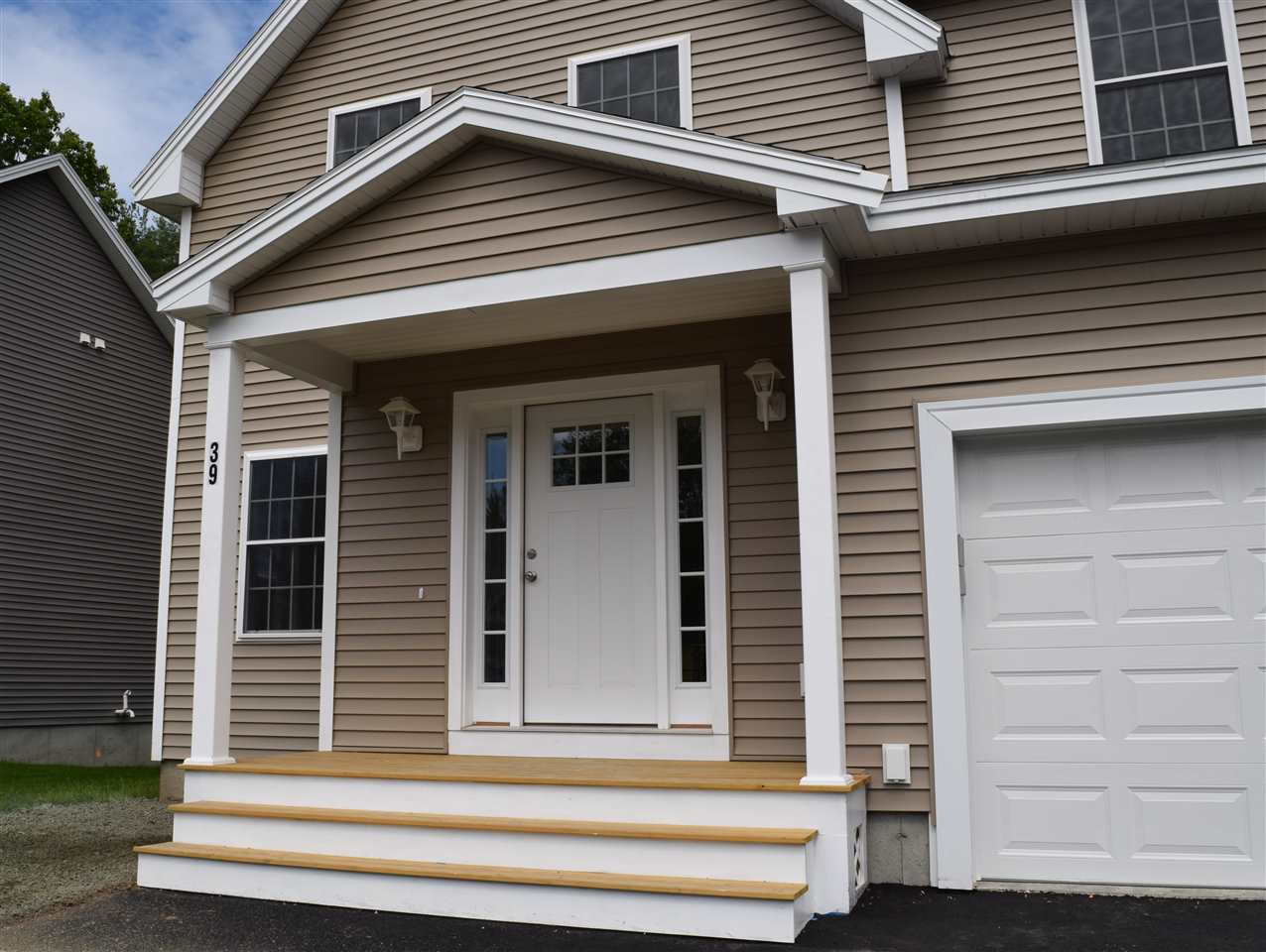 39 Miller's Farm Drive Rochester, NH 03868 - Photo 2 of 10 Gallery Image 2