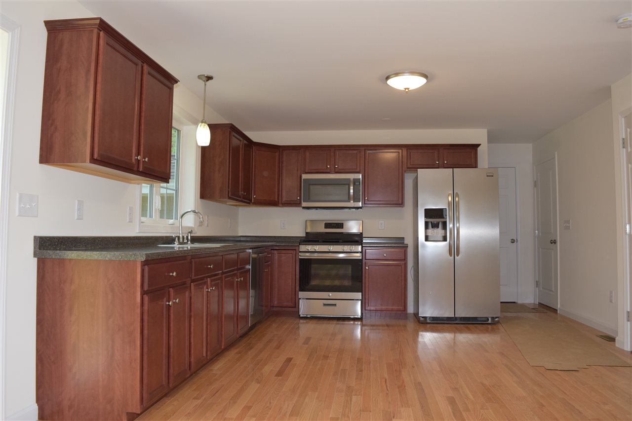 39 Miller's Farm Drive Rochester, NH 03868 - Photo 3 of 10 Gallery Image 3