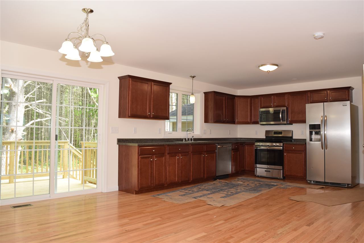 39 Miller's Farm Drive Rochester, NH 03868 - Photo 4 of 10 Gallery Image 4