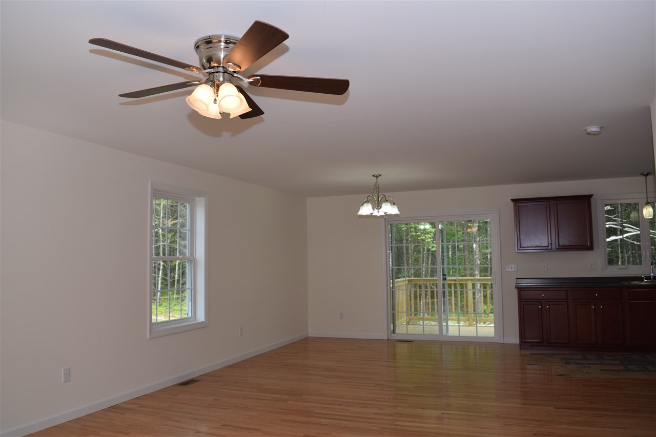 39 Miller's Farm Drive Rochester, NH 03868 - Photo 7 of 10 Gallery Image 7