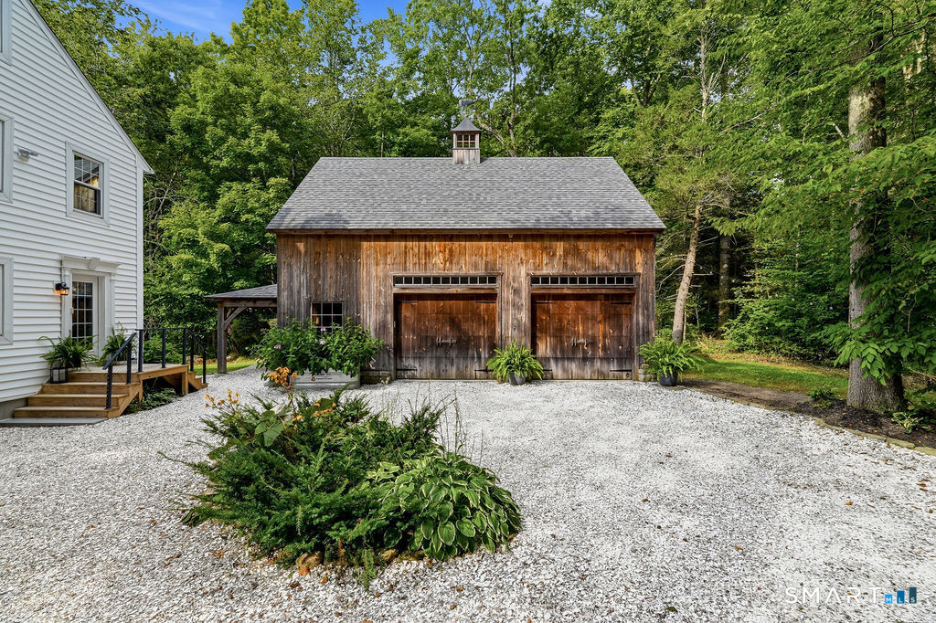 17 Florida Road East Haddam, CT 06423 - Photo 3 of 40 Extraordinary 32x24 Post-and-Beam Carriage barn/garage.