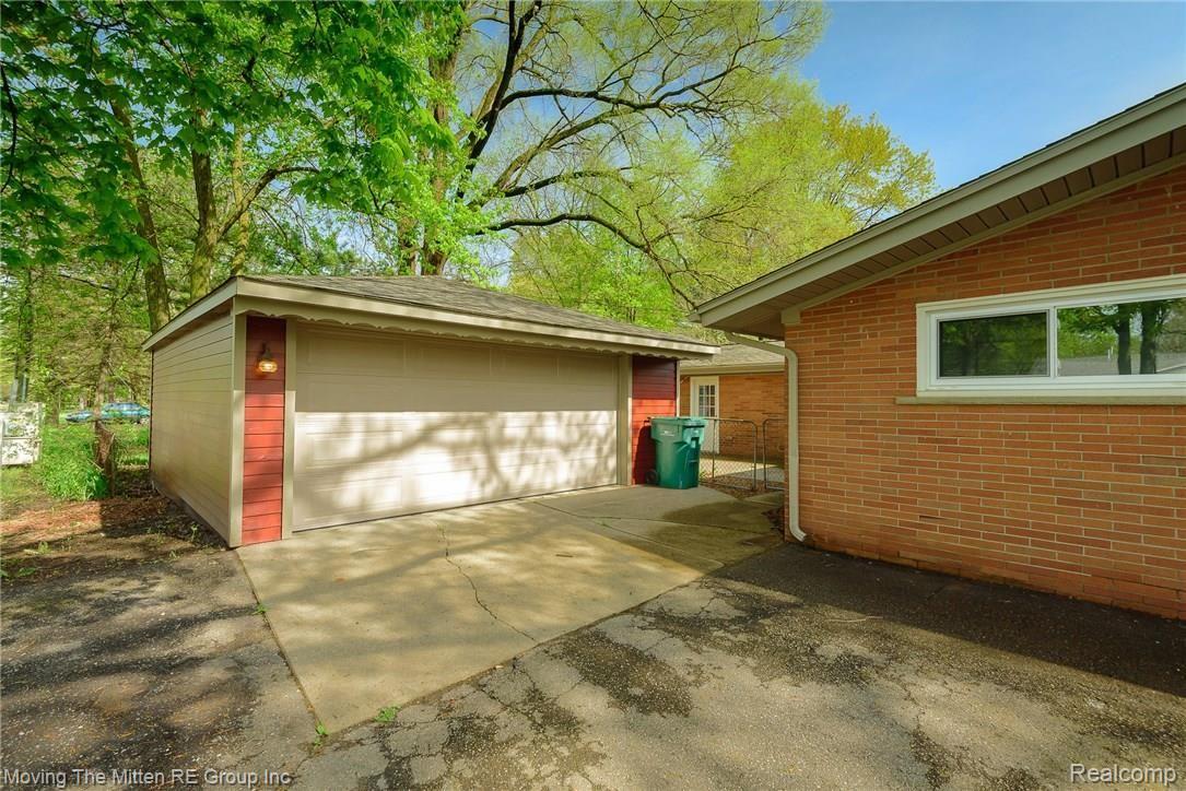 8431 Belleville Road Belleville, MI 48111 - Photo 40 of 42 MTM_8431_belleville-40.jpg