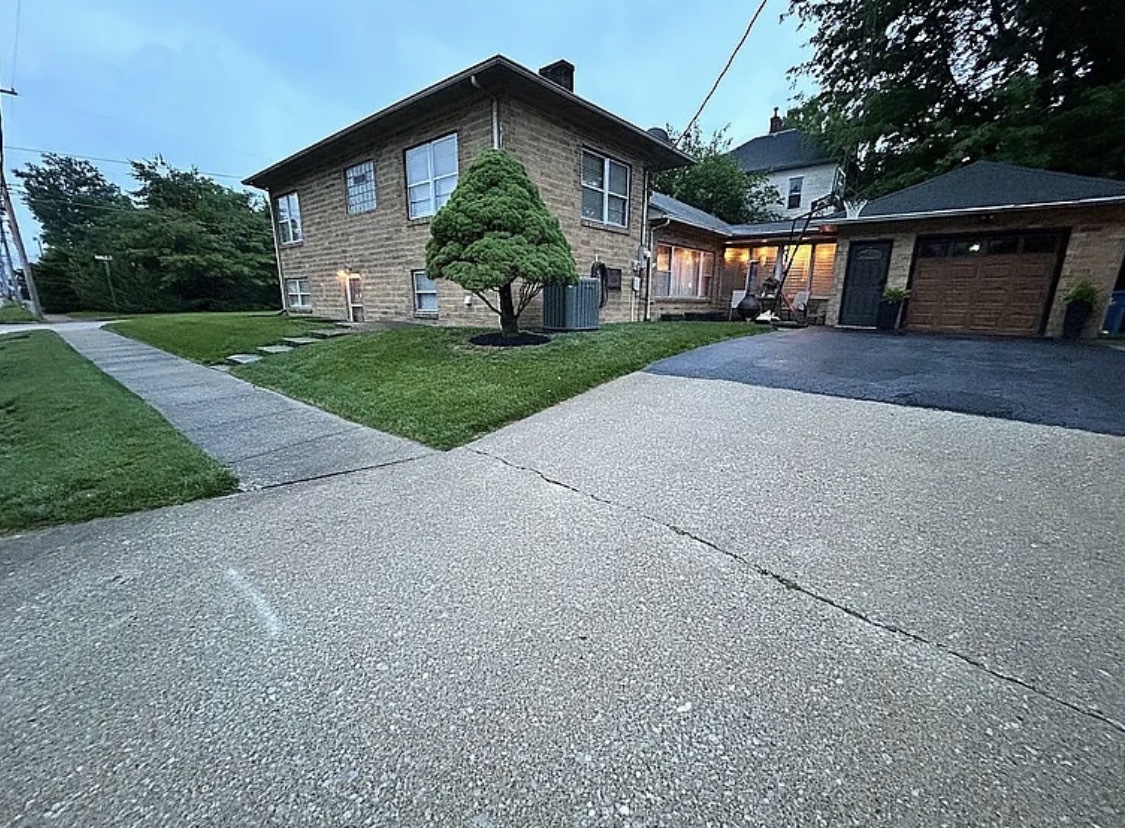107 Mill Street Benton, IL 62812 - Photo 9 of 37