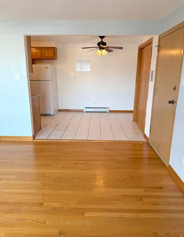 $159,900 | 9407 South Roberts Road, Unit 3SE, Hickory Hills, IL 60457