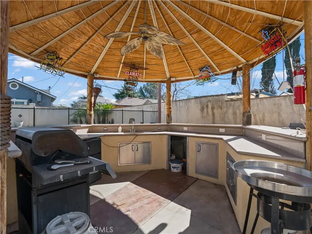 $575,000 | 3525 North D Street, San Bernardino, CA 92405