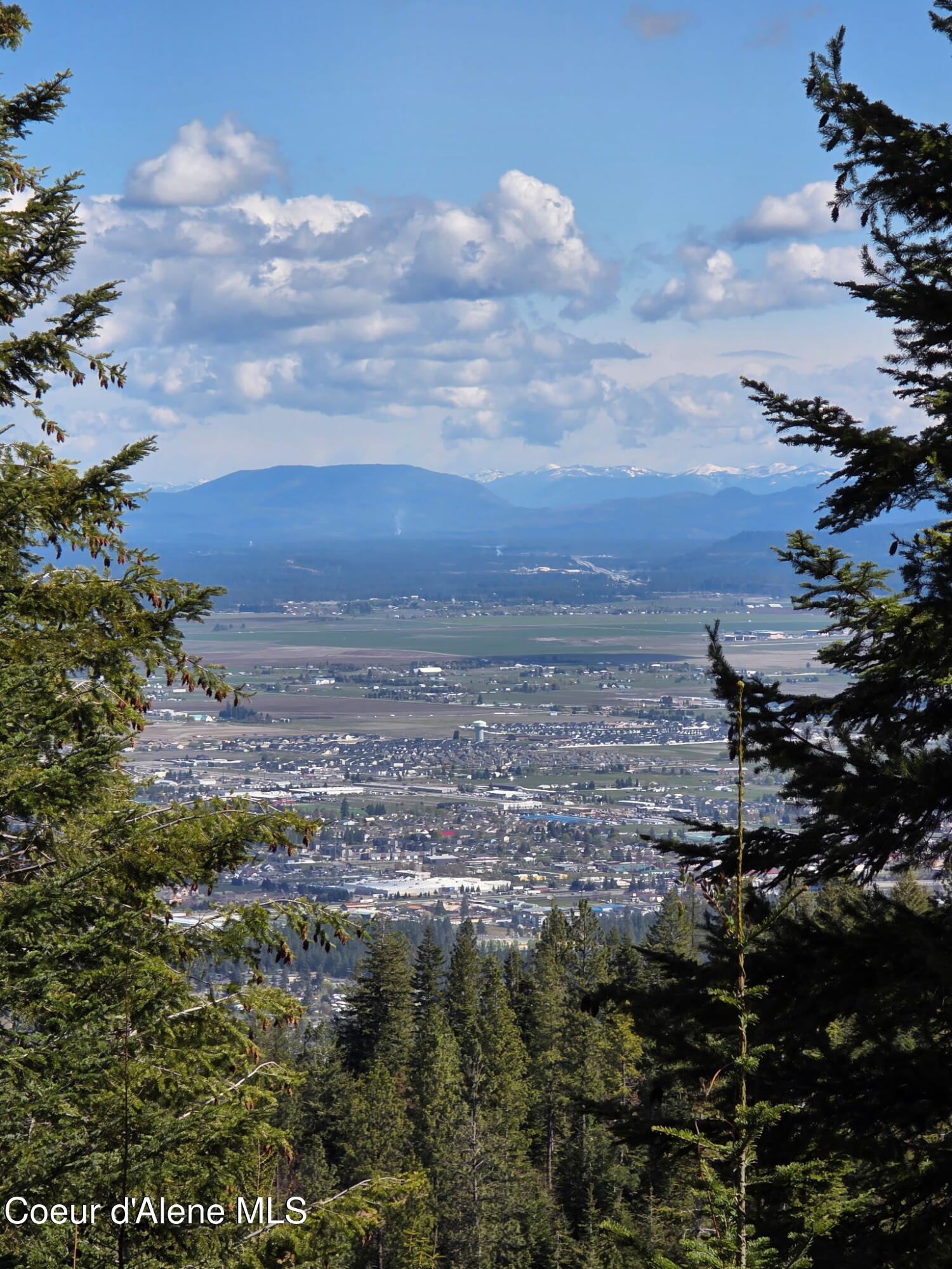 Nka Nka Blessing Hill Road Post Falls, ID 83854 - Photo 4 of 19 4