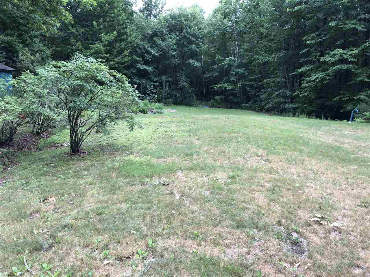 24 Old Manchester Road Derry, NH 03038 - Photo 4 of 16 Gallery Image 4