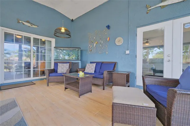 $938,000 | 6811 Georgia Avenue, Bradenton, FL 34207