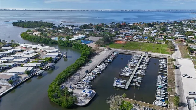 $938,000 | 6811 Georgia Avenue, Bradenton, FL 34207