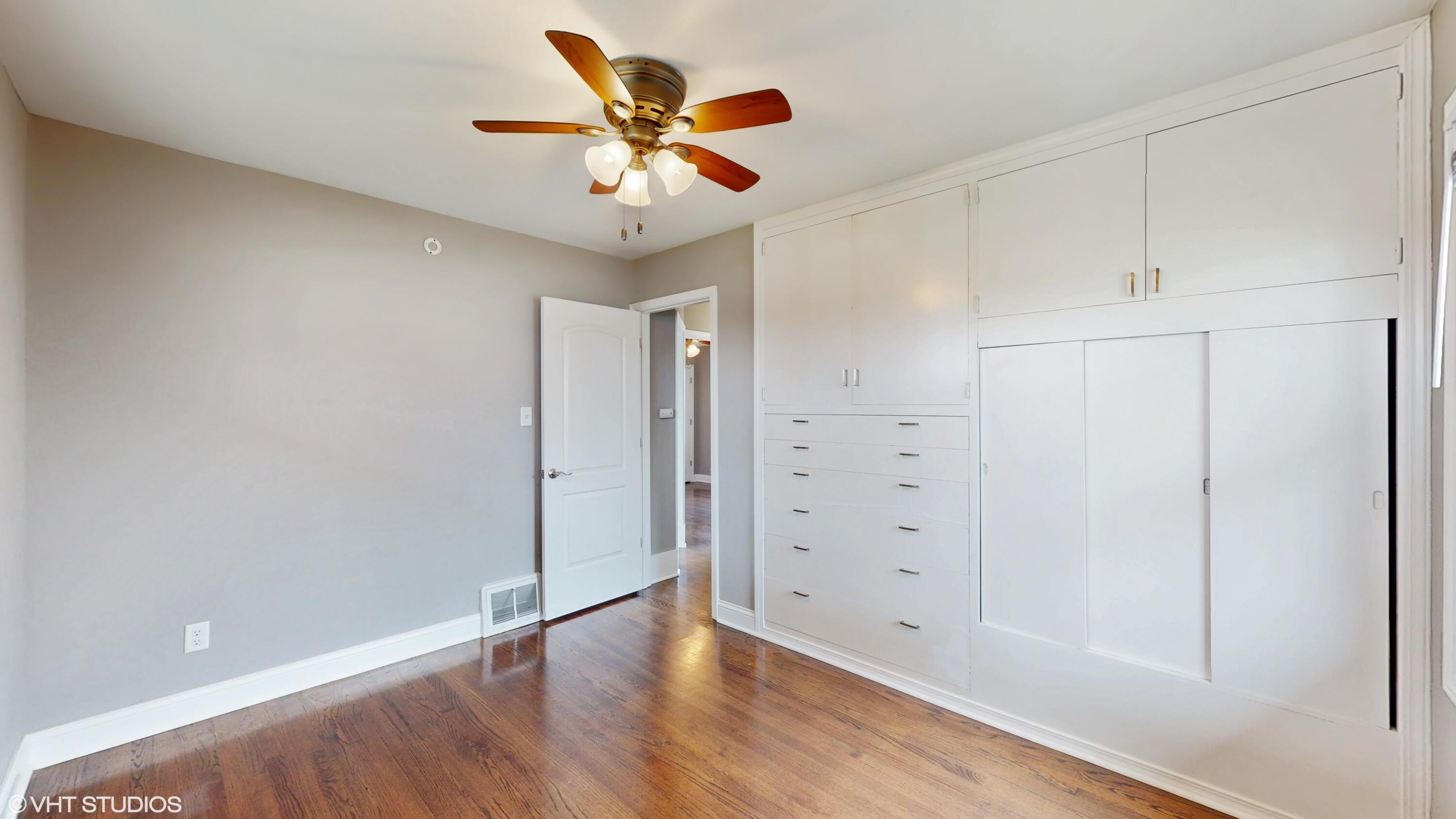 909 South Main Street Crown Point, IN 46307 - Photo 13 of 27 3000x1687