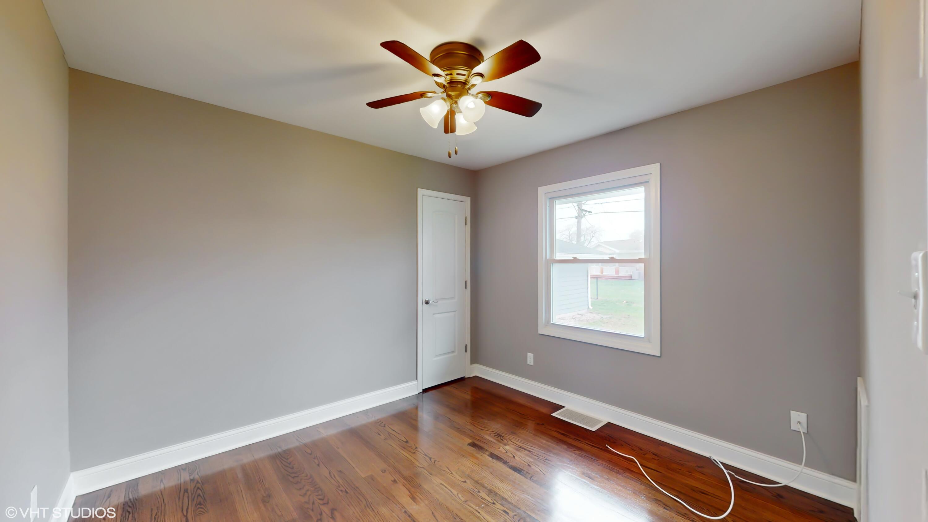 909 South Main Street Crown Point, IN 46307 - Photo 16 of 27 3000x1687