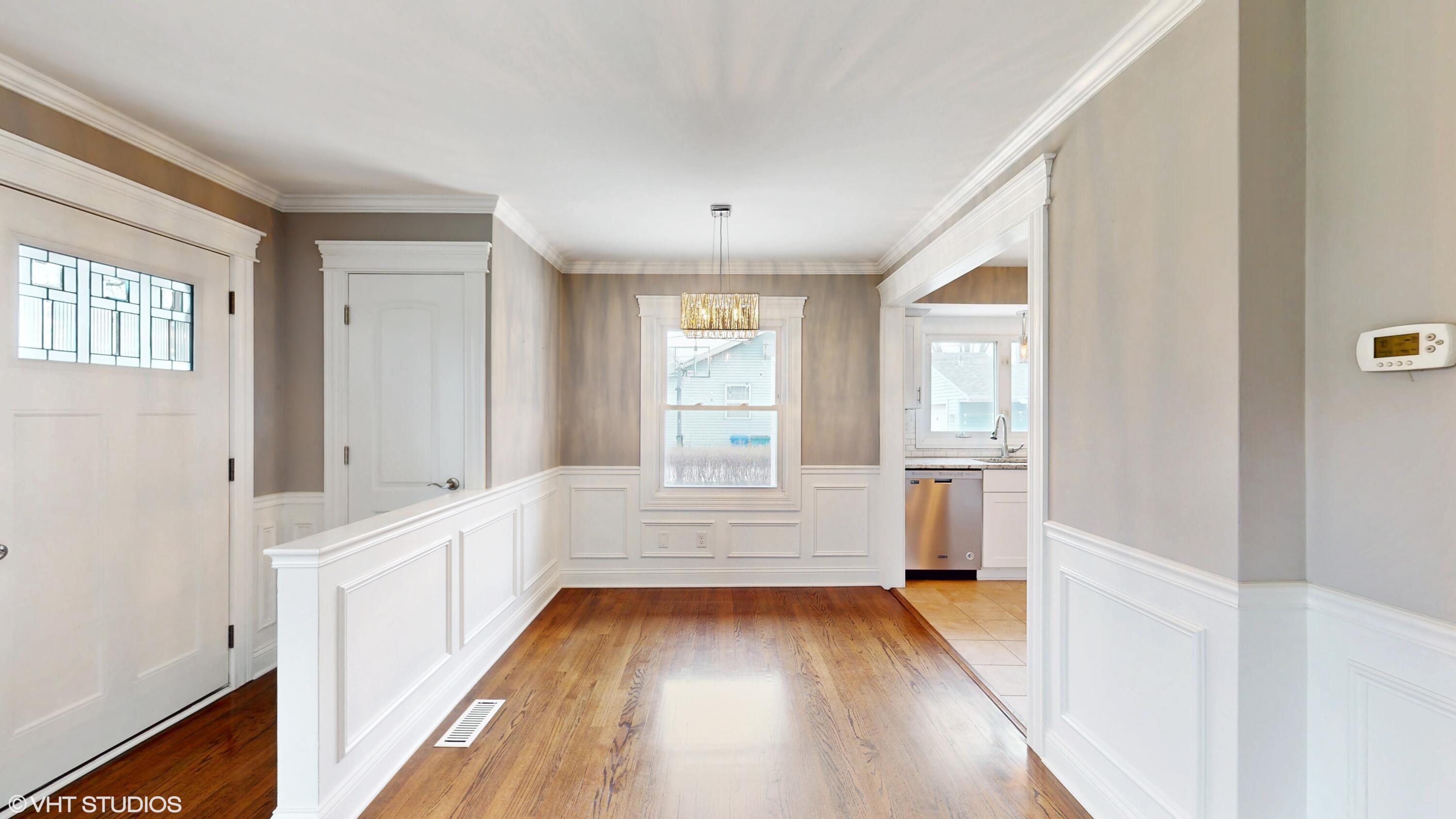909 South Main Street Crown Point, IN 46307 - Photo 7 of 27 3000x1687