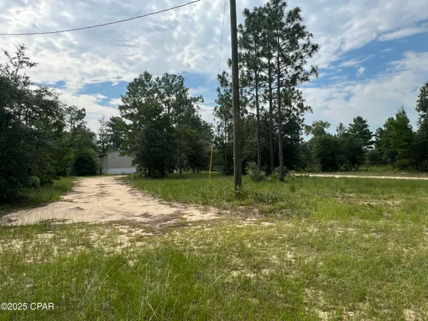 $300,000 | 4151-4155 Yorkshire Drive, Chipley, FL 32428