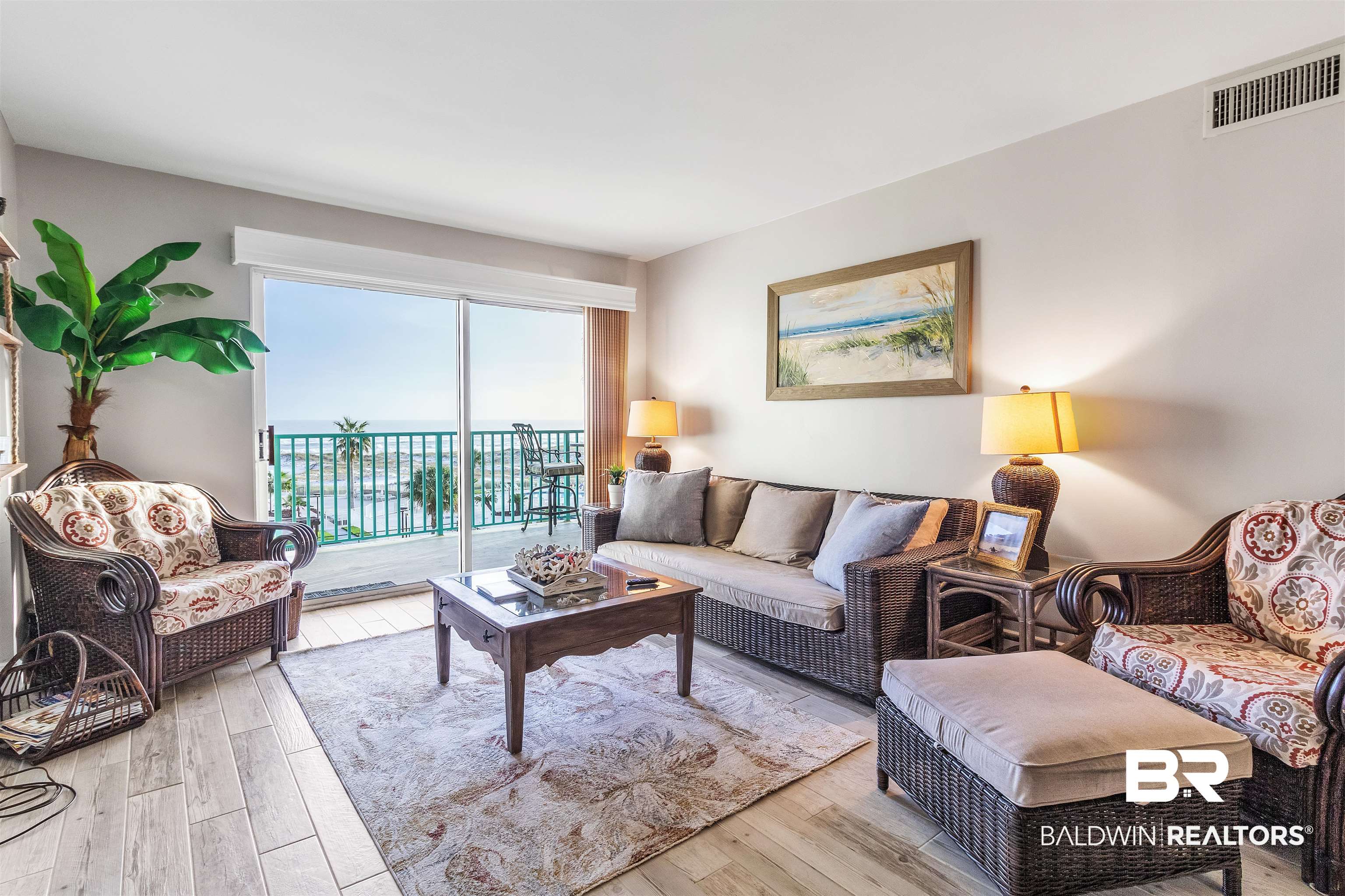 645 Plantation Road, Unit 6404 Gulf Shores, AL 36542 - Photo 3 of 21 COMPLETELY UPDATED