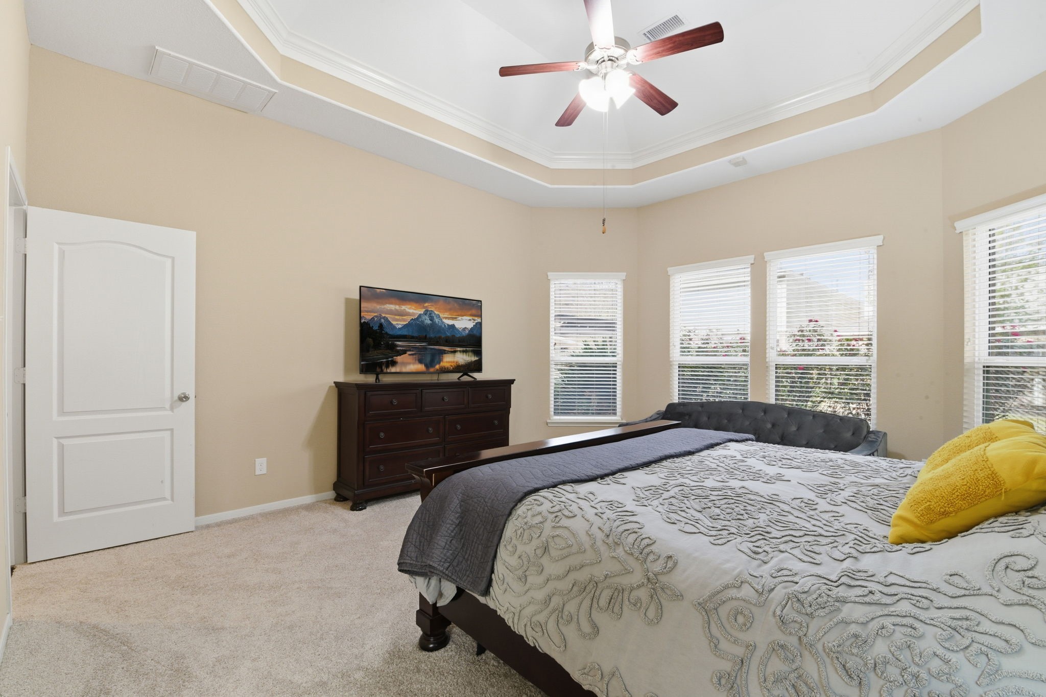 29019 Comal Karst Drive Spring, TX 77386 - Photo 24 of 50 a bedroom with a bed and a tv