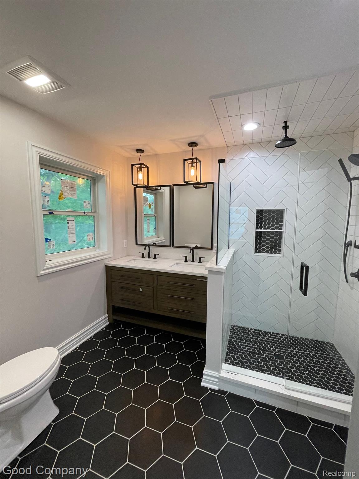 21086 Gill Road Farmington, MI 48335 - Photo 22 of 37 Gallery Image 22