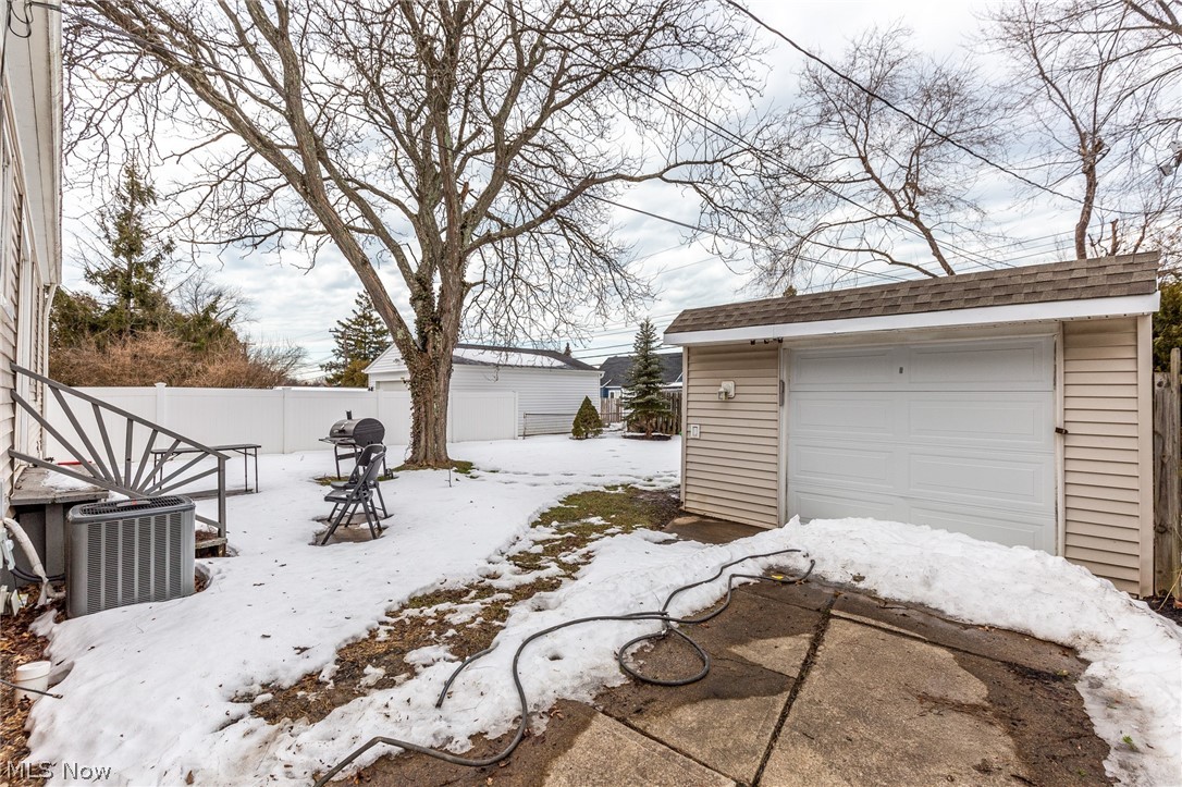 3837 Salisbury Road Cleveland, OH 44121 - Photo 17 of 17