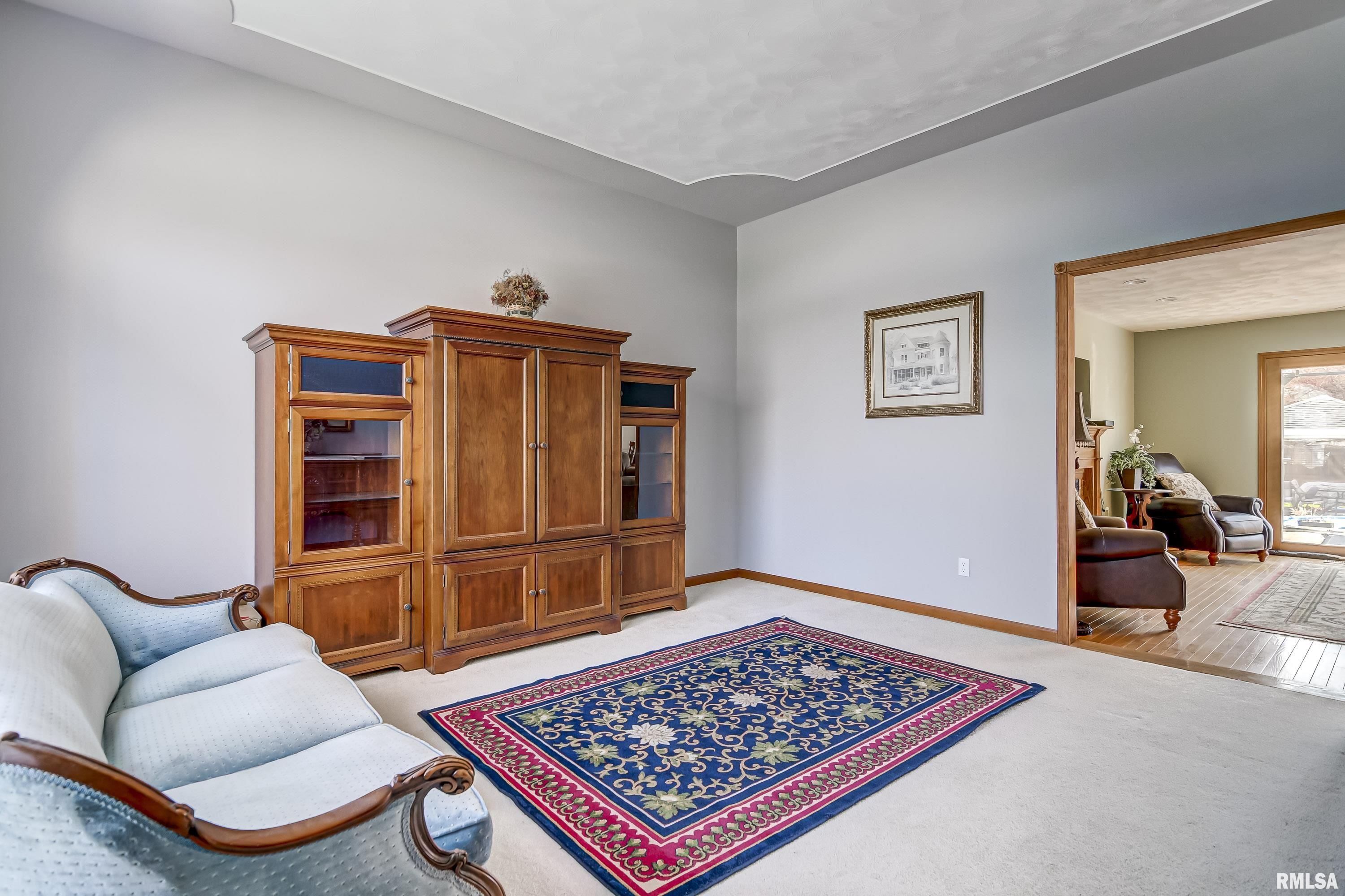 4000 Eagle Wing Road Springfield, IL 62711 - Photo 11 of 47