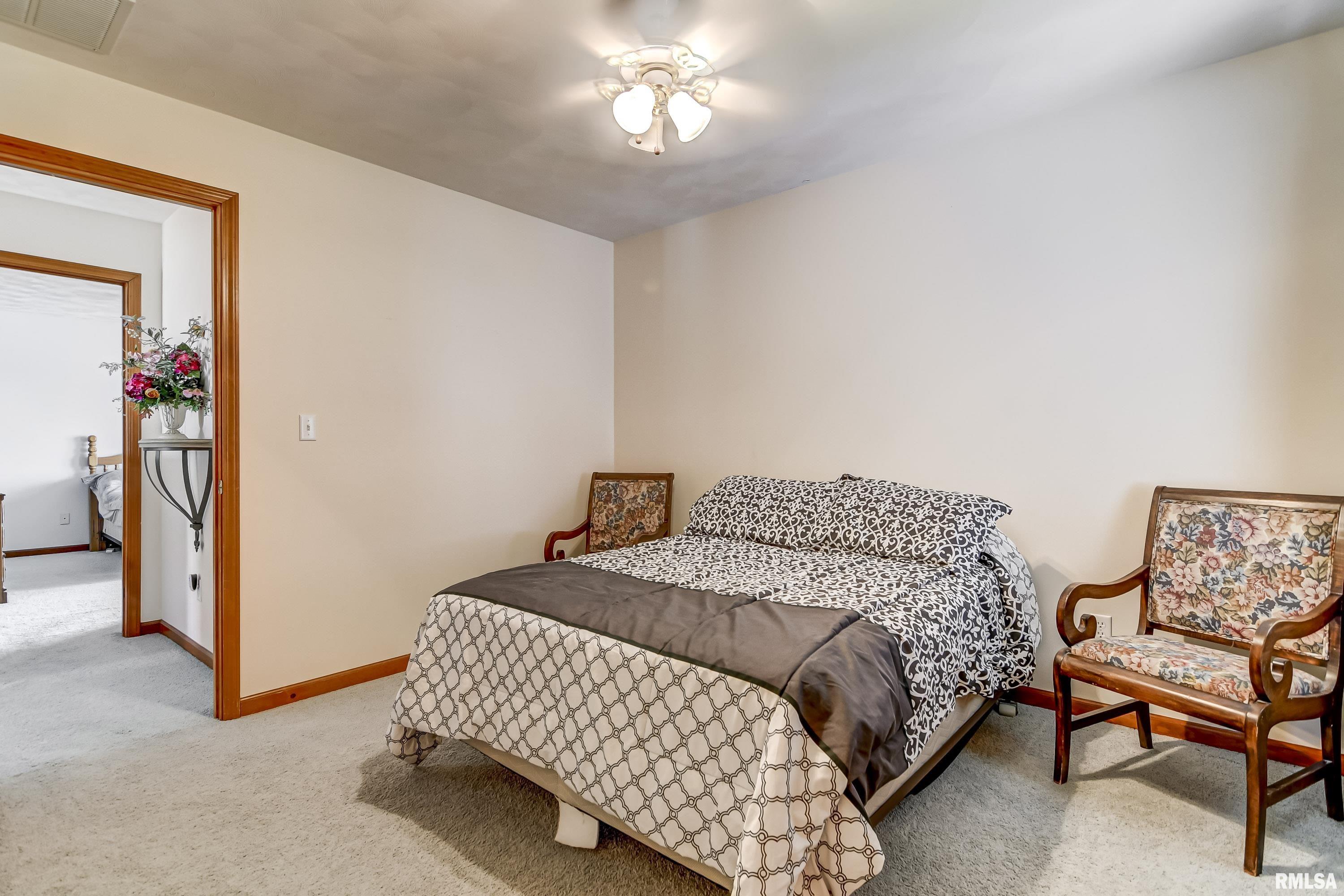 4000 Eagle Wing Road Springfield, IL 62711 - Photo 30 of 47