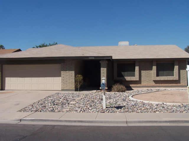1804 West Decatur Street Mesa, AZ 85201 - Photo 1 of 6 Primary Photo