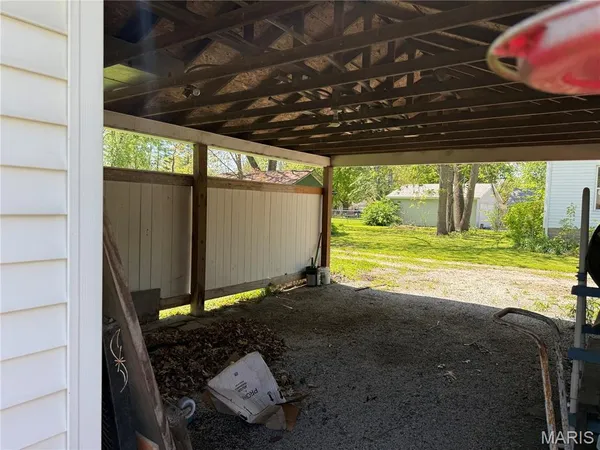 $185,000 | 310 West Spring Street, Staunton, IL 62088