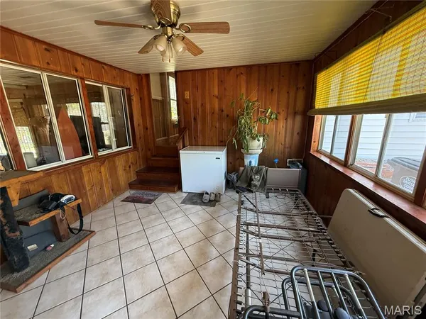 $185,000 | 310 West Spring Street, Staunton, IL 62088