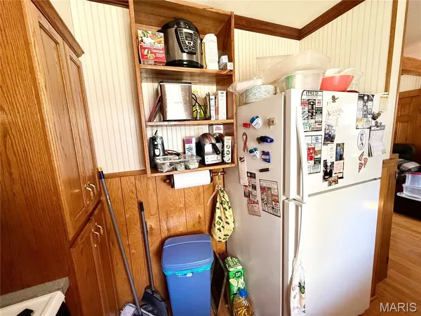 $185,000 | 310 West Spring Street, Staunton, IL 62088