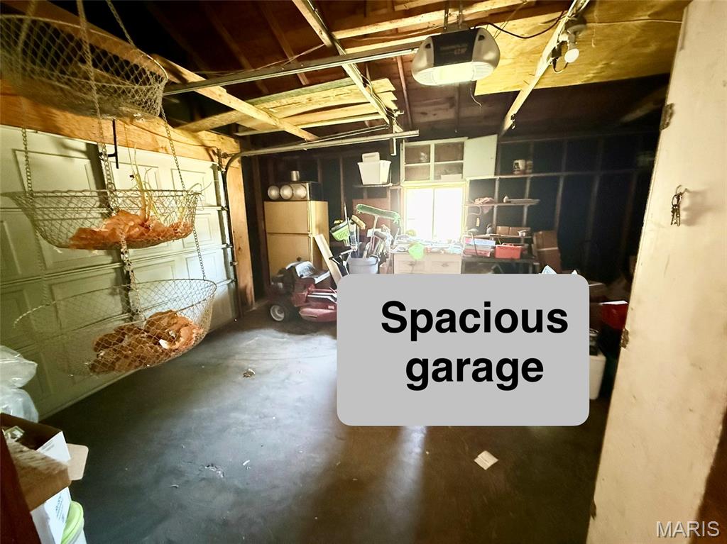 310 West Spring Street Staunton, IL 62088 - Photo 54 of 56